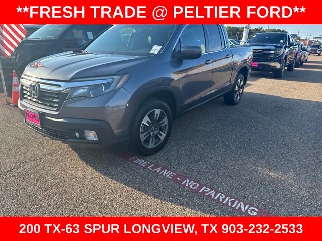 Used 2017 Gray Honda RTL-T image 3