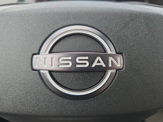 New 2026 Everest White Pearl TriCoat Nissan Platinum image 5