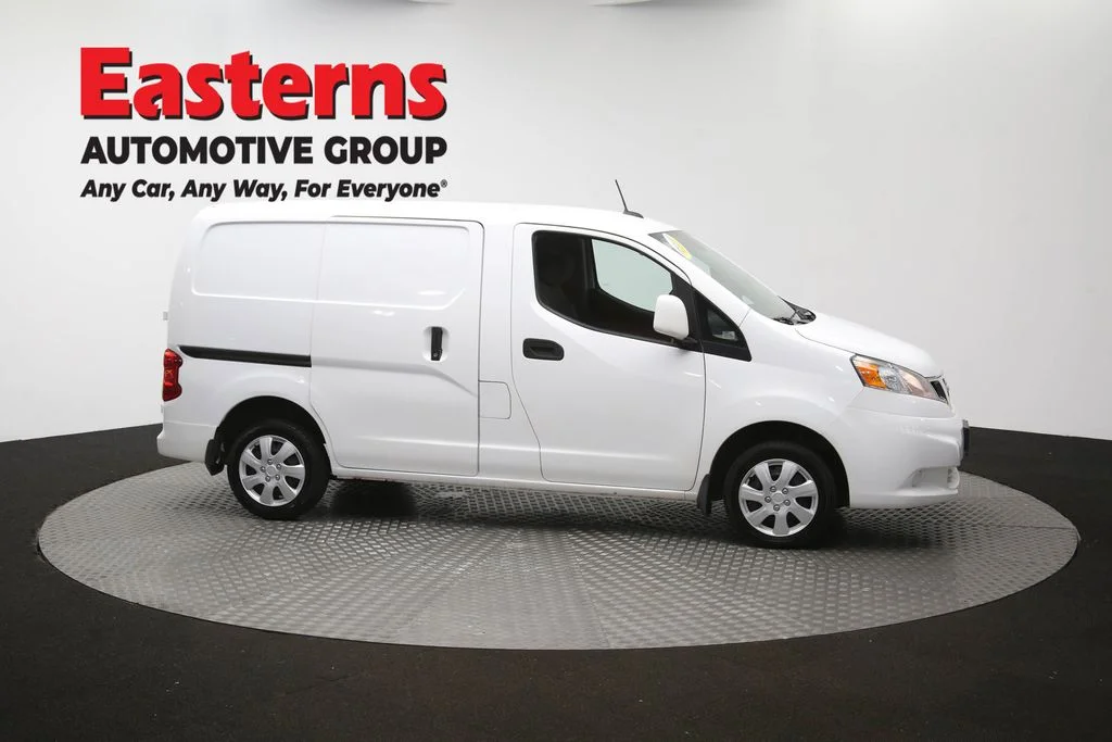 Used 2020 White Nissan SV image 45