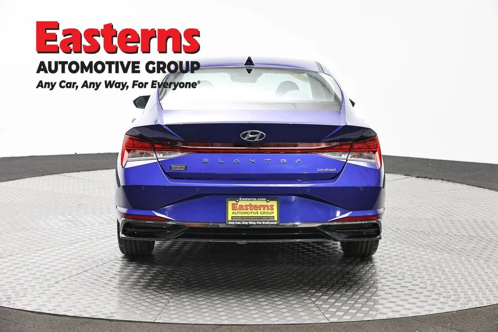 Used 2023 Blue Hyundai Limited image 6
