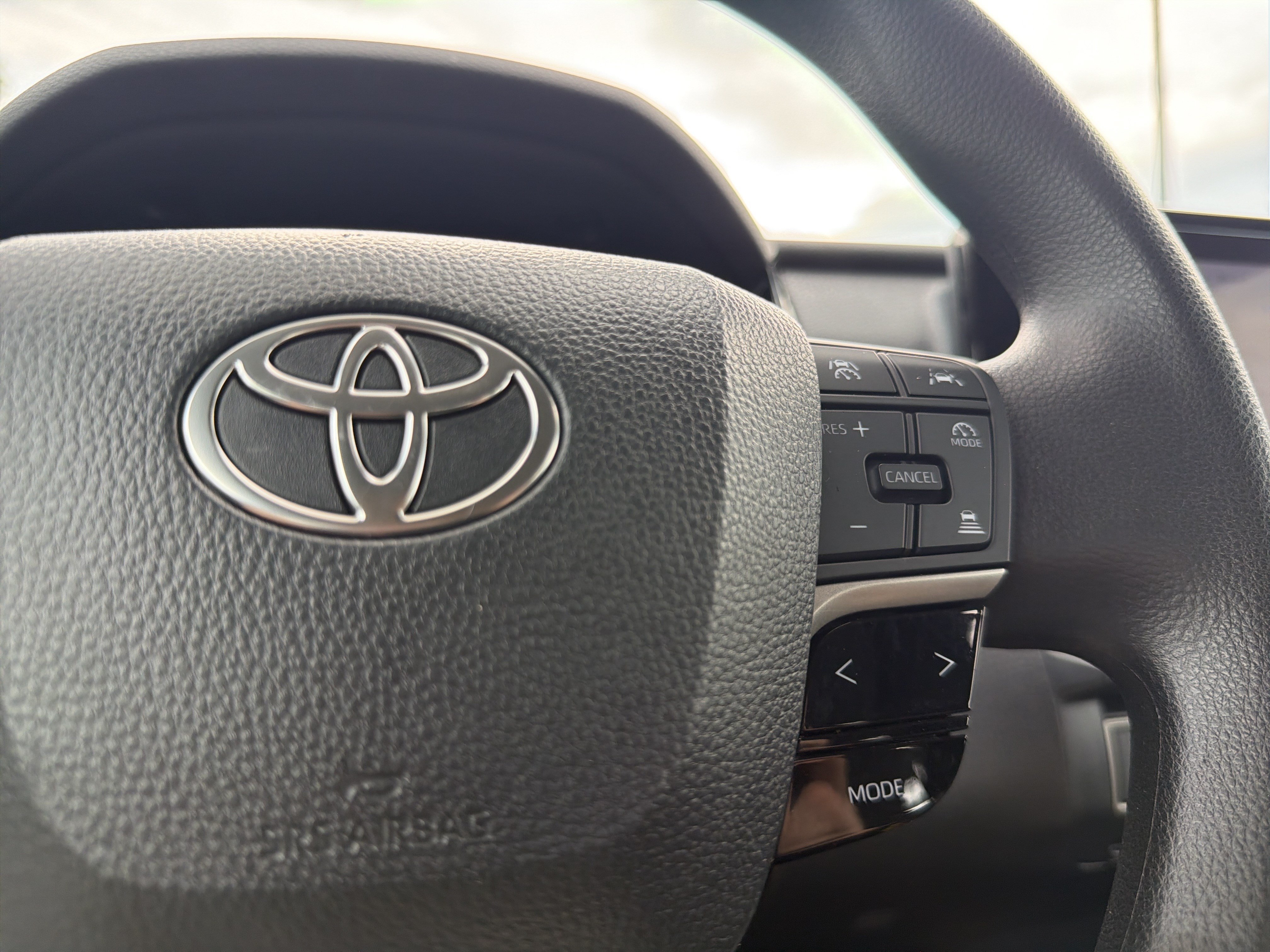 Certified Used 2025 Underground Toyota LE image 11