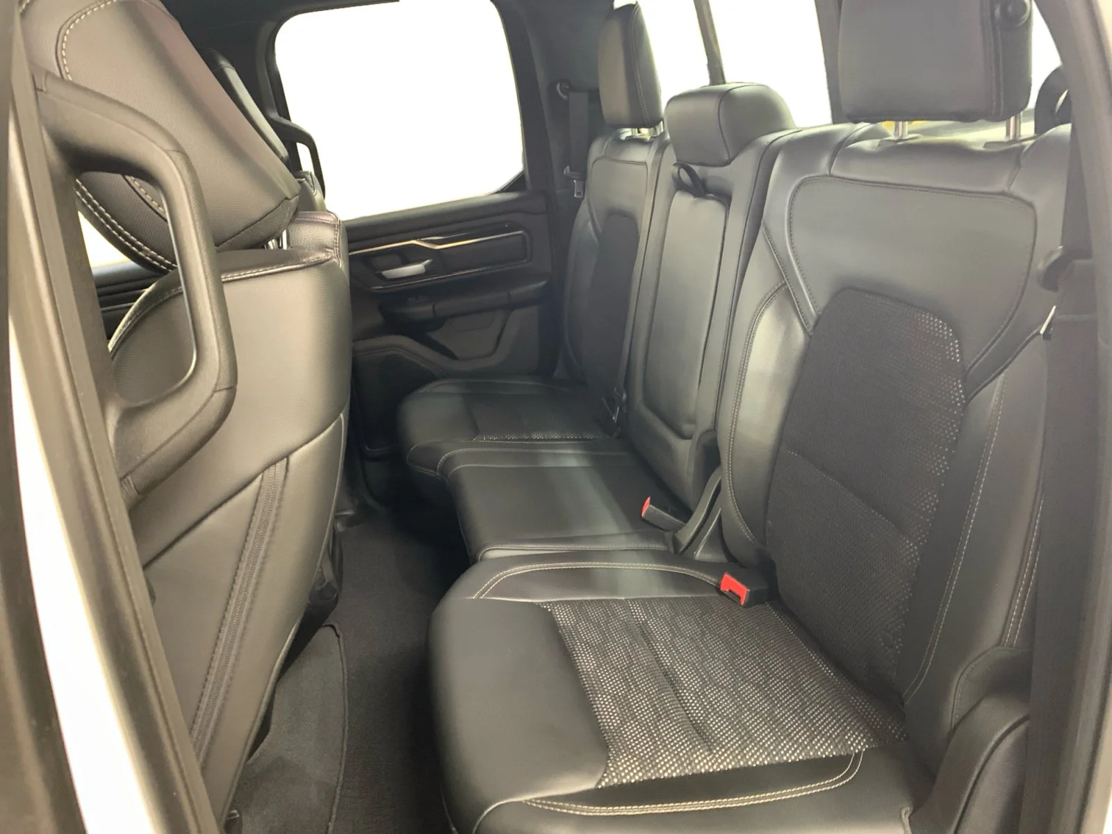 Used 2019 White Ram Sport image 16