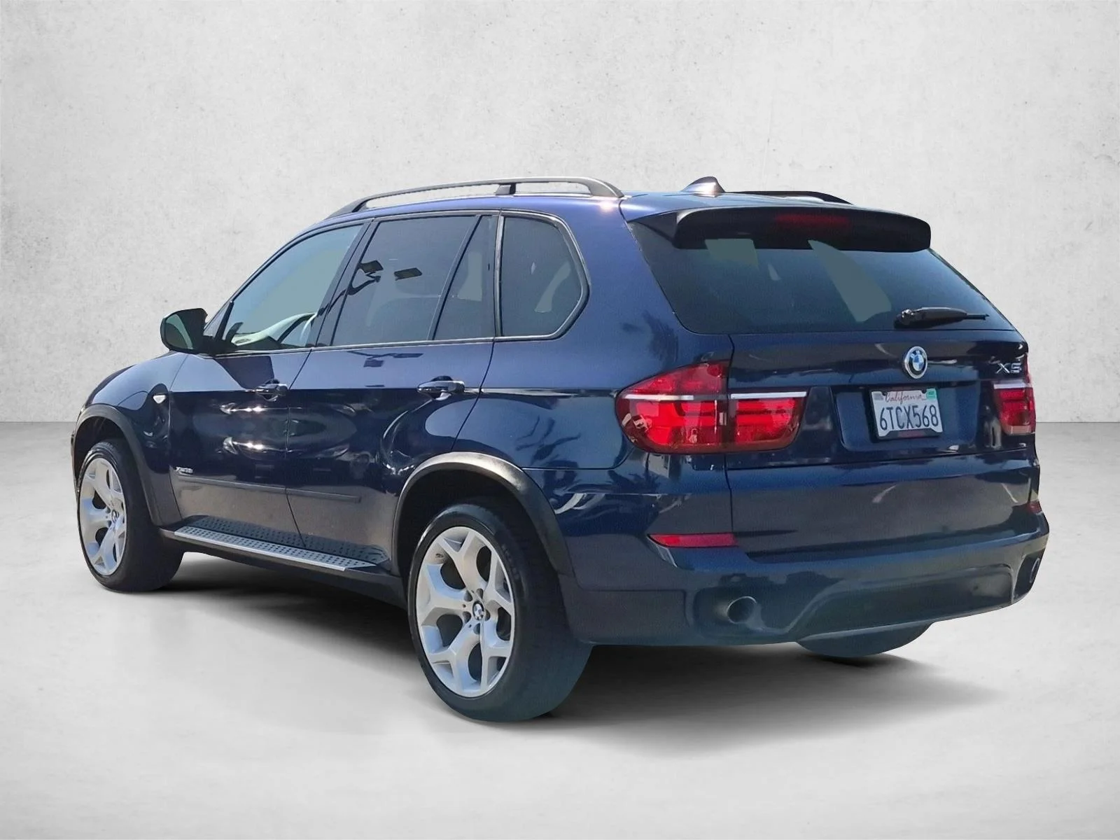 Used 2012 Black BMW 35i Sport Activity image 8