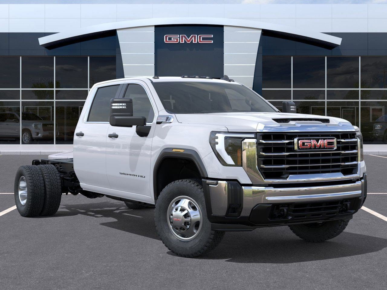 2026 GMC Sierra 3500 Chassis Cab Pro - Photo 7