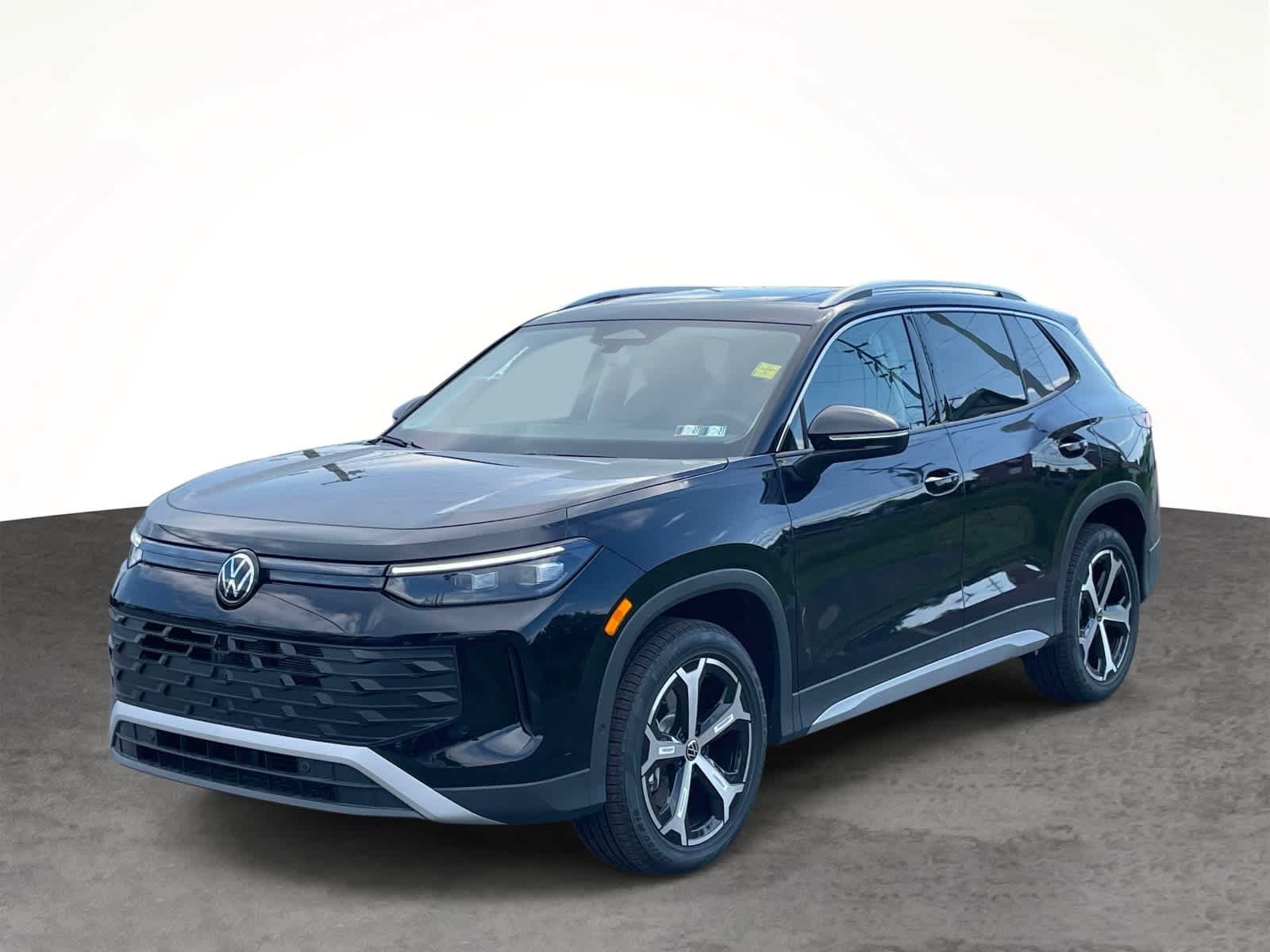 New 2026 Deep Black Pearl Volkswagen SE image 11