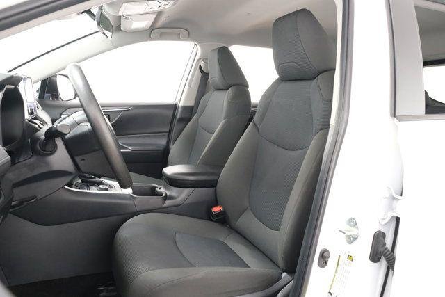 Certified Used 2024 ICE CAP Toyota  image 28
