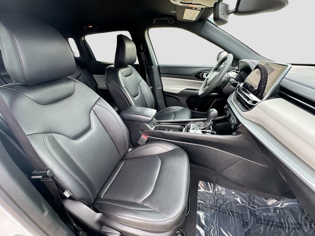 2025 Jeep Compass Limited - Photo 29