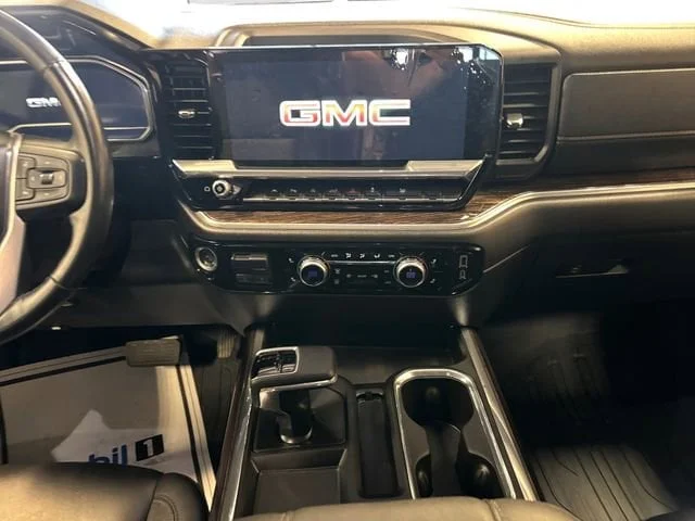 Used 2025 Titanium Rush Metallic GMC Elevation image 12