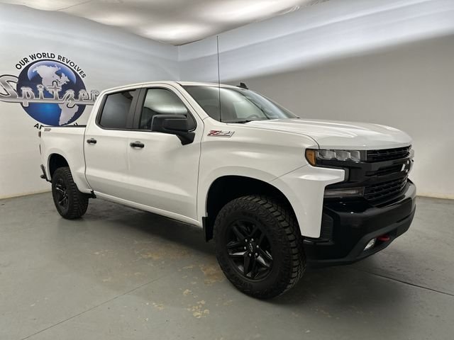 Used 2019 White Chevrolet LT Trail Boss image 11