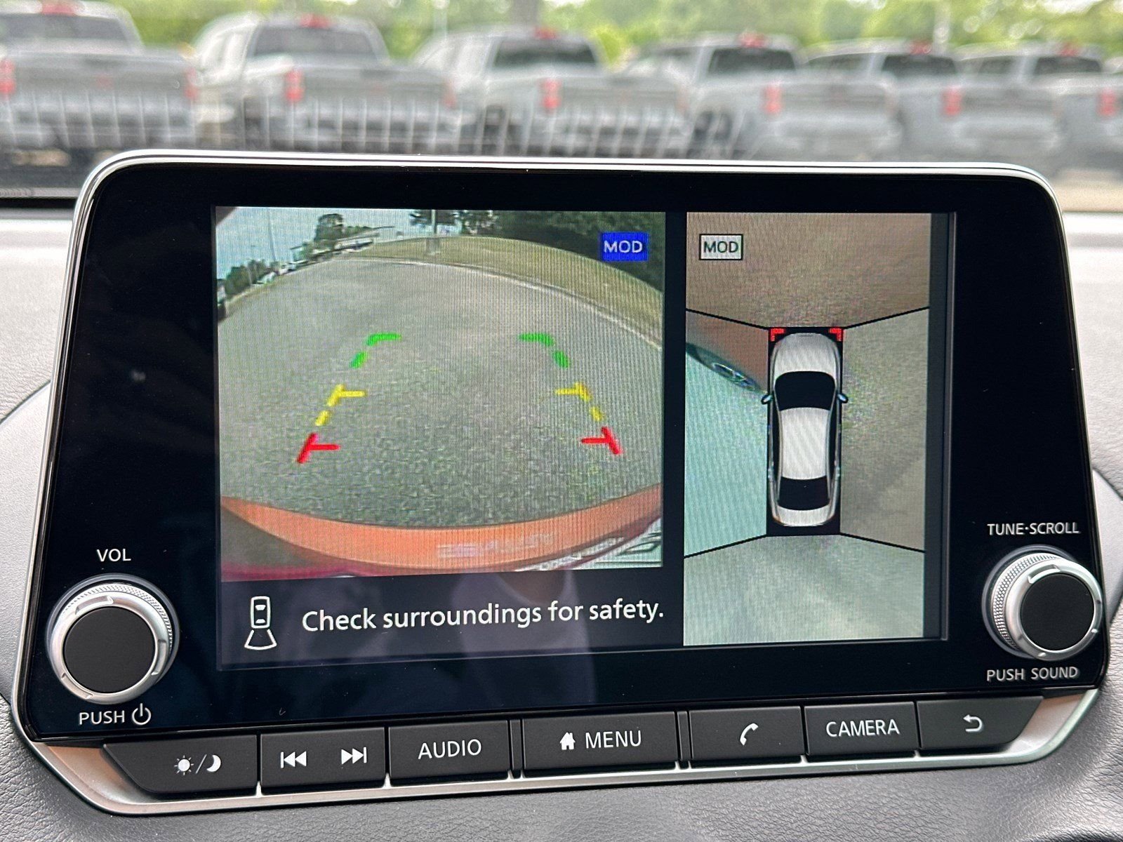 Certified Used 2025 Orange Nissan SR image 27