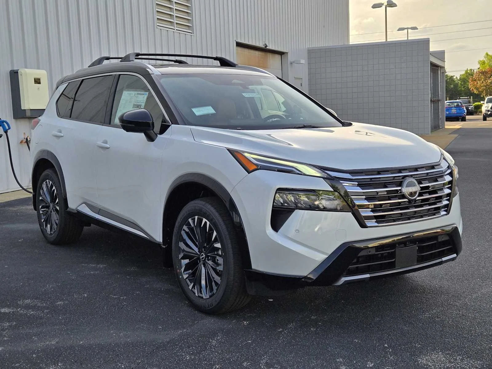 2026 Nissan Rogue Platinum AWD's photo