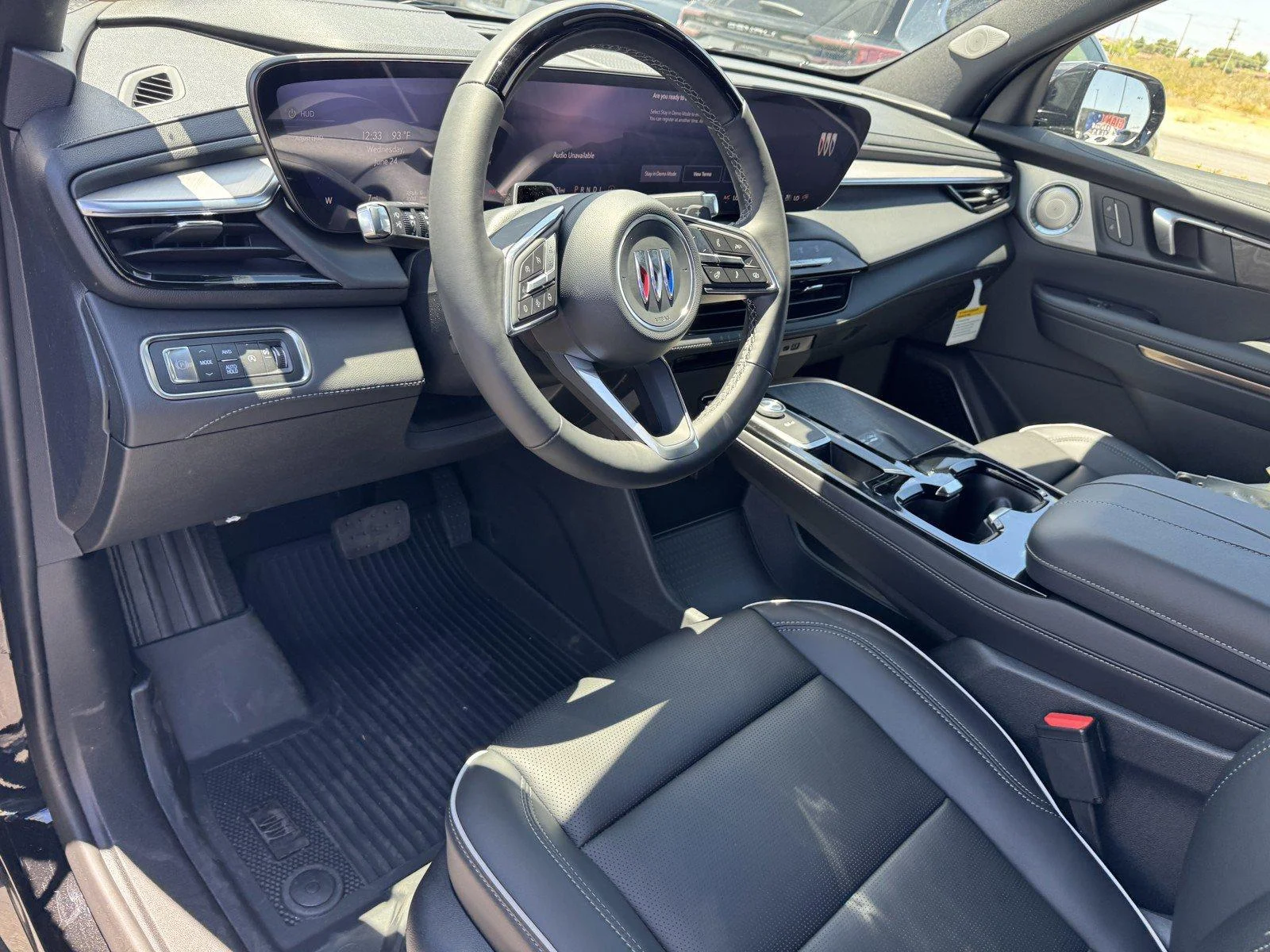 New 2026 Ebony Twilight Metallic Buick Avenir image 17