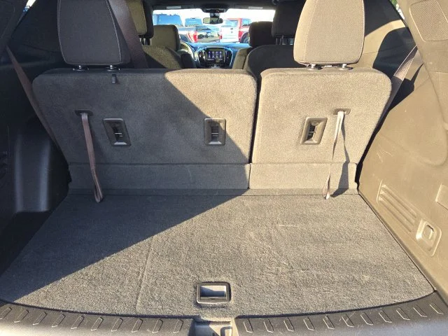 Used 2022 Silver Chevrolet LT image 14