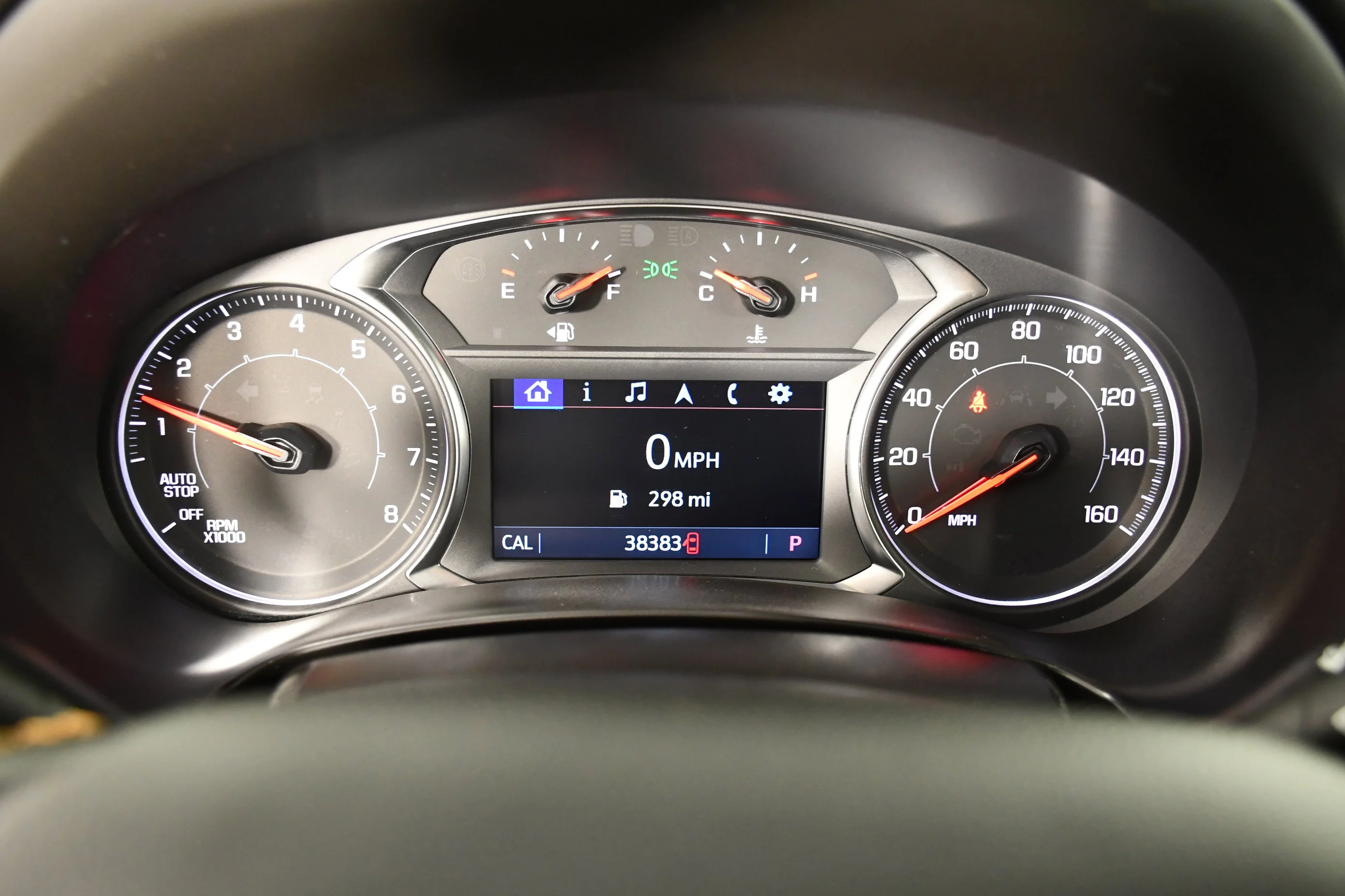 Used 2024 Summit White GMC AT4 image 18