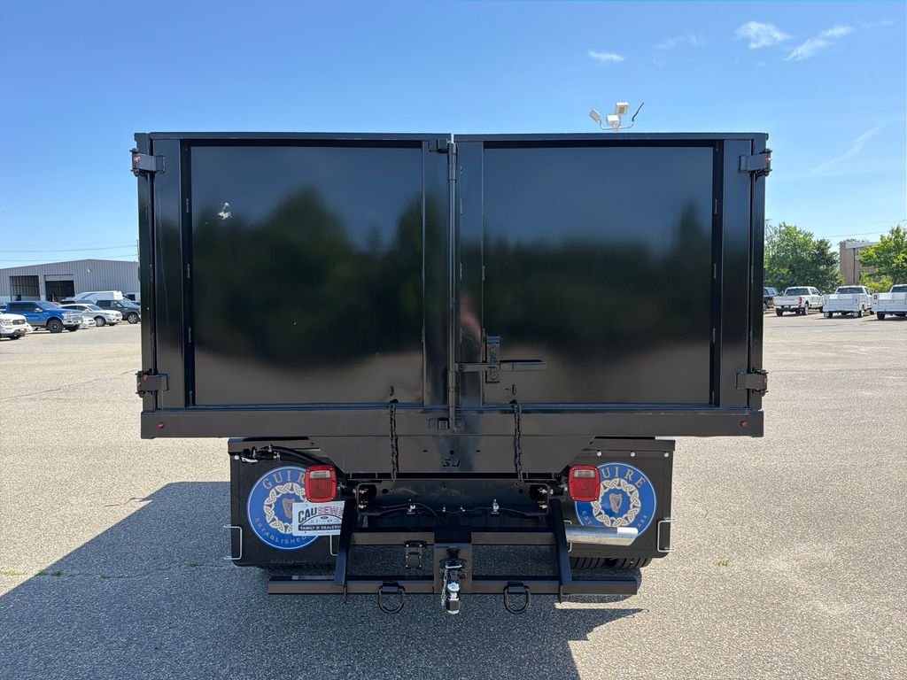 2025 Ford F-600 Super Duty Chassis Cab XL - Photo 11