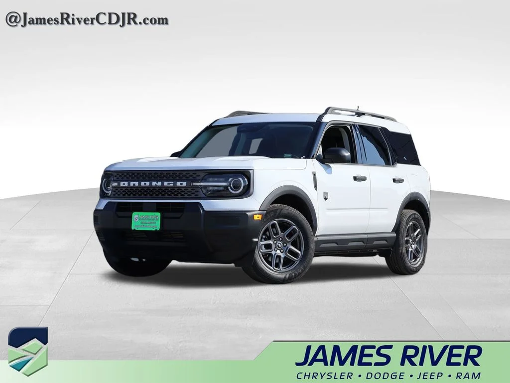 Used 2025 White Ford Big Bend image 1