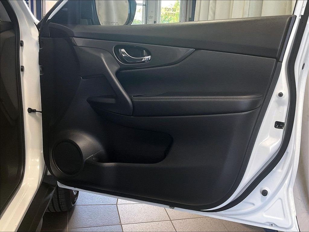 Used 2020 White Nissan S image 12