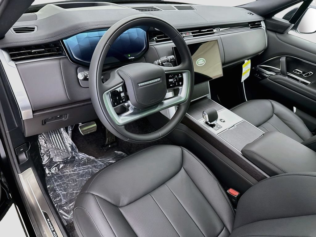New 2026 Santorini Black Land Rover SE image 10