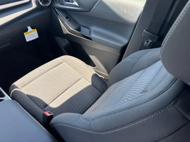 2026 Chevrolet Equinox LT - Photo 9