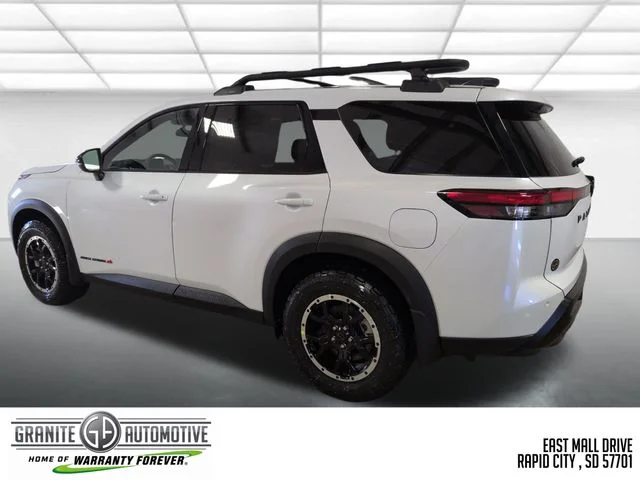 New 2026 Everest White Pearl TriCoat Nissan Rock Creek® image 3