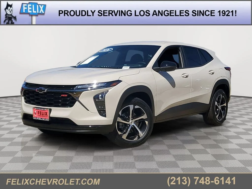 Used 2026 White Sands Chevrolet 1RS image 1