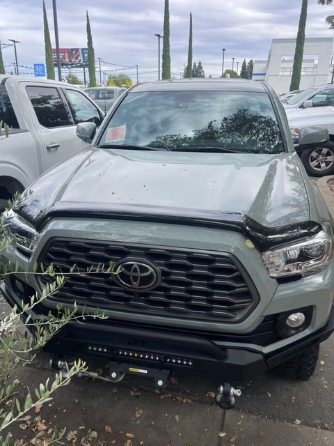 Used 2023  Toyota TRD Off-Road image 4