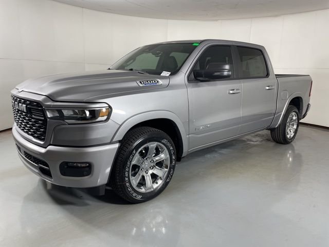 New 2025 Billet Silver Metallic Clear-Coat Exterior Paint RAM Big Horn/Lone Star image 4