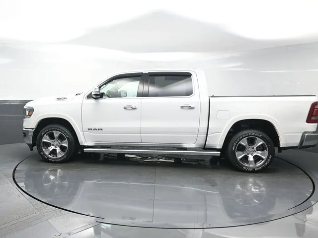 Used 2022 White Ram Laramie image 4