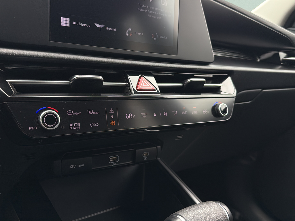 Used 2023 Aurora Black Pearl Kia LX image 20