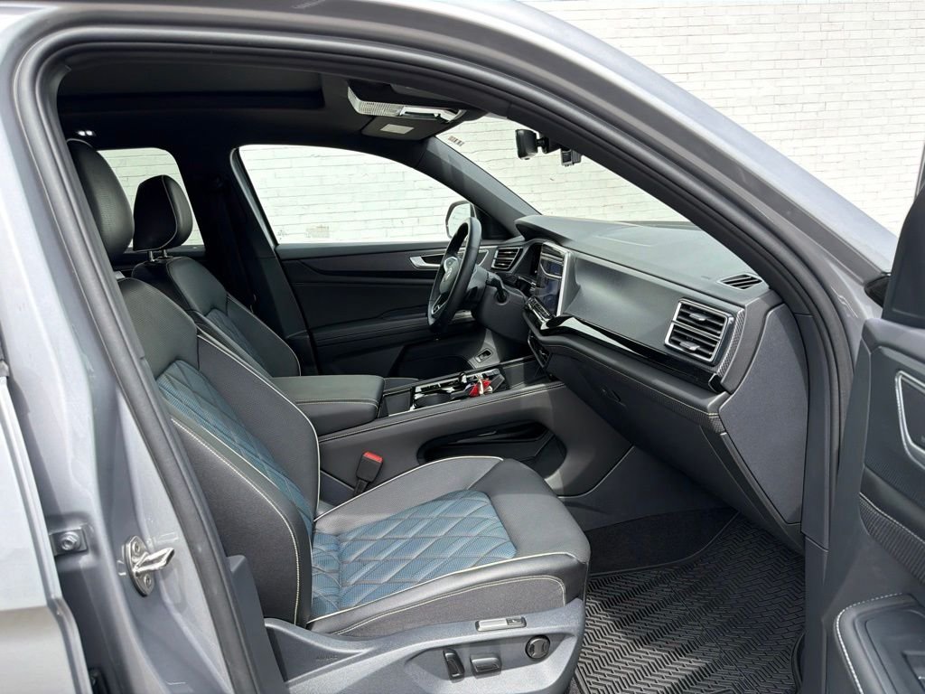 Used 2025 Gray Volkswagen 2.0T SEL Premium R-Line image 12