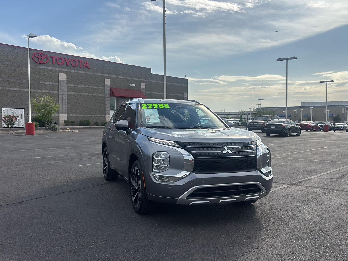 2023 Mitsubishi Outlander