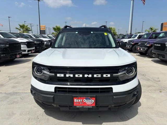 Used 2021 White Ford Outer Banks image 2