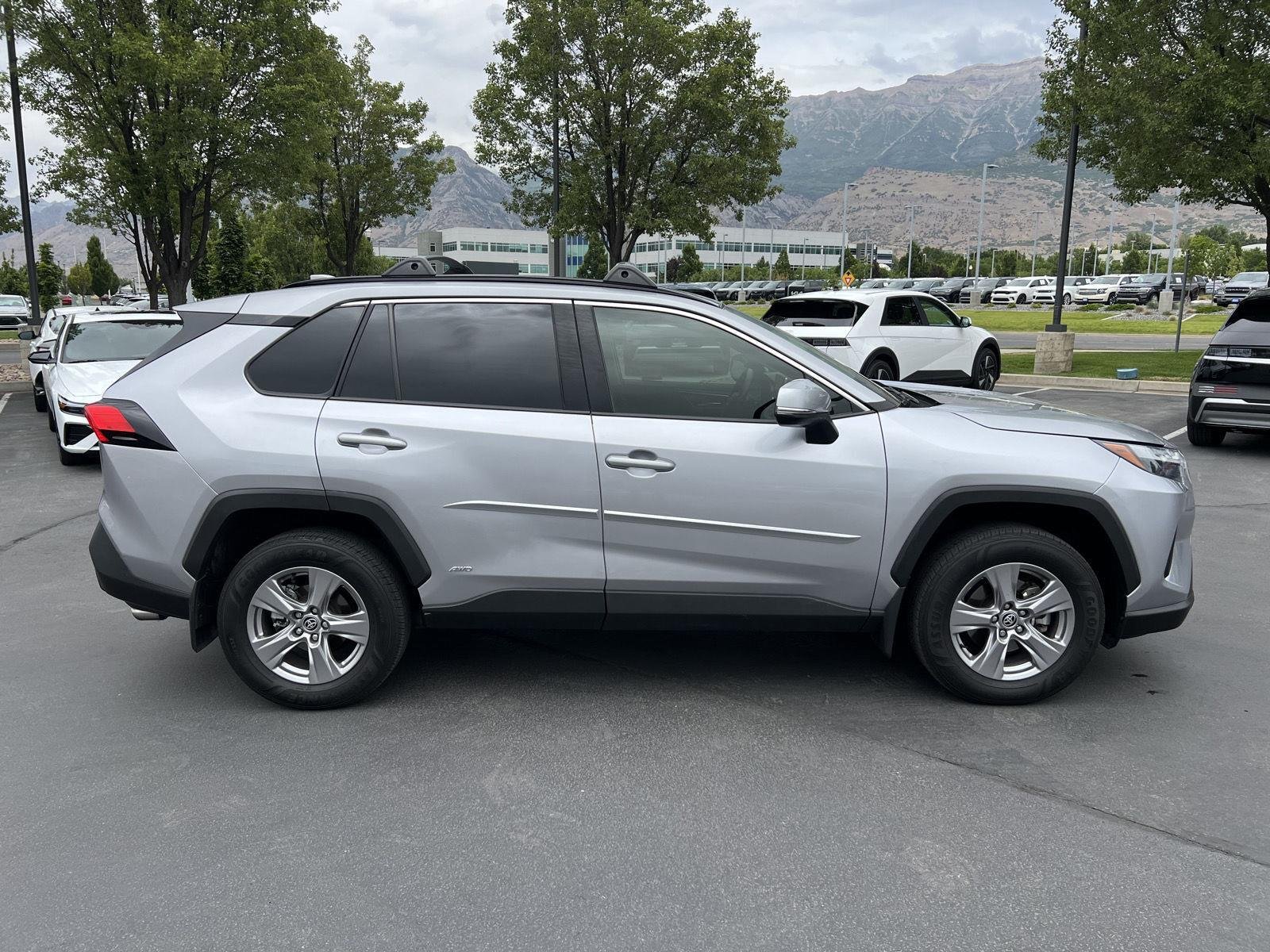 Used 2024 Silver Sky Metallic Toyota XLE image 6