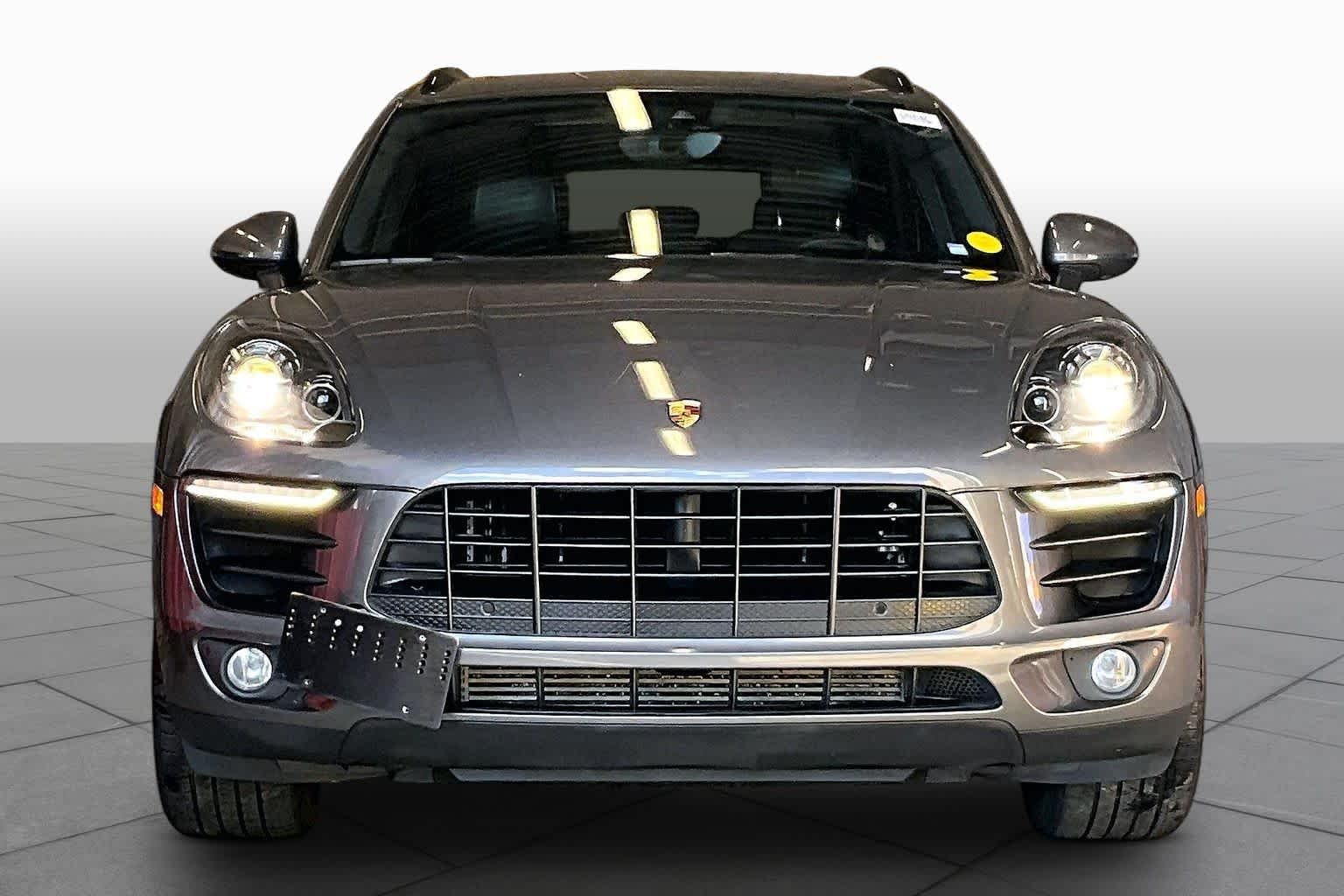 Used 2018 Agate Grey Metallic Porsche Sport Edition image 4
