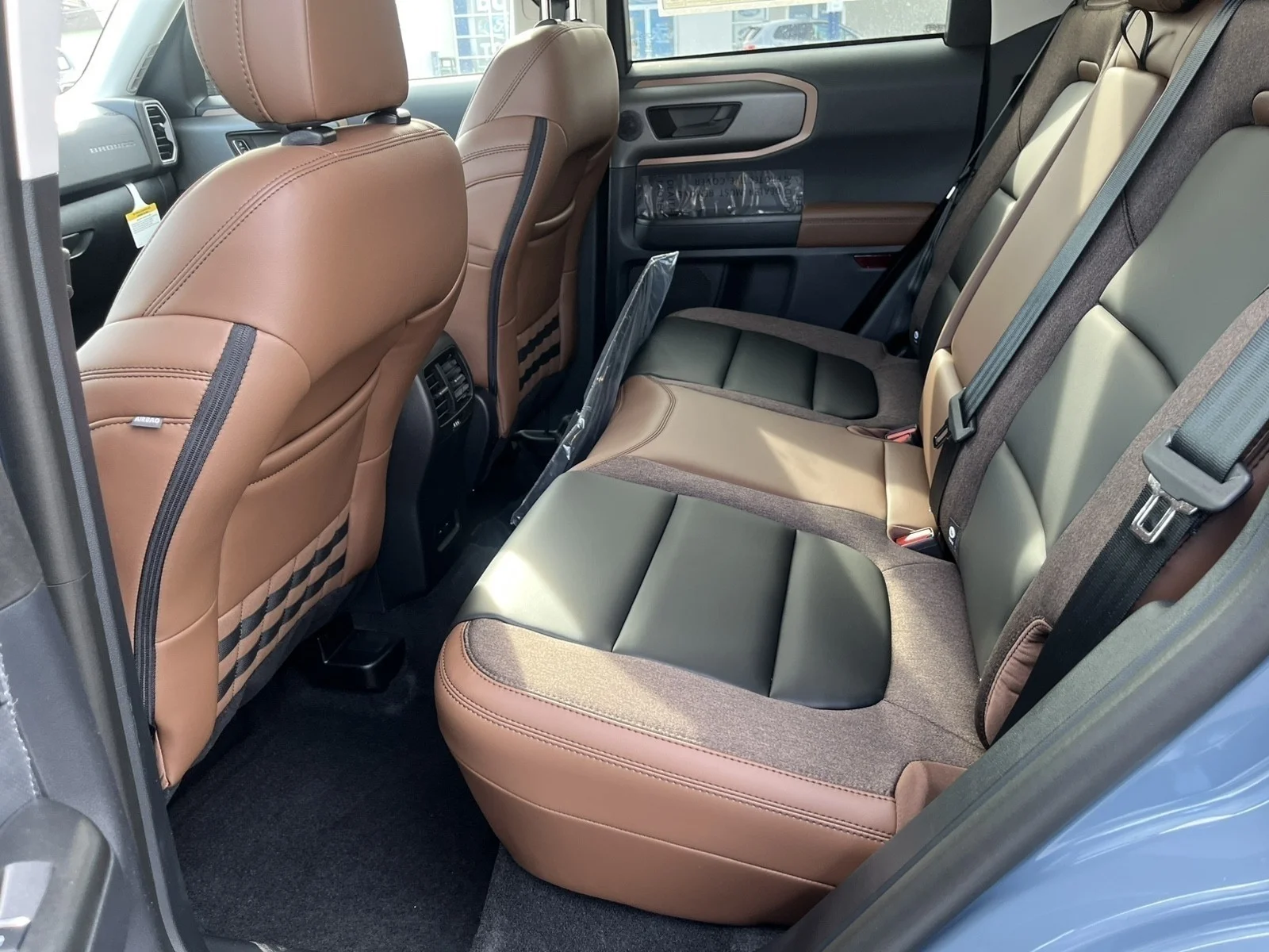 New 2026 Azure Gray Metallic Tri-Coat Ford Outer Banks® image 24