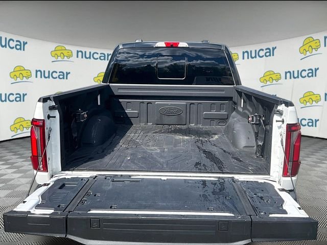 Used 2025 White Ford Platinum image 30