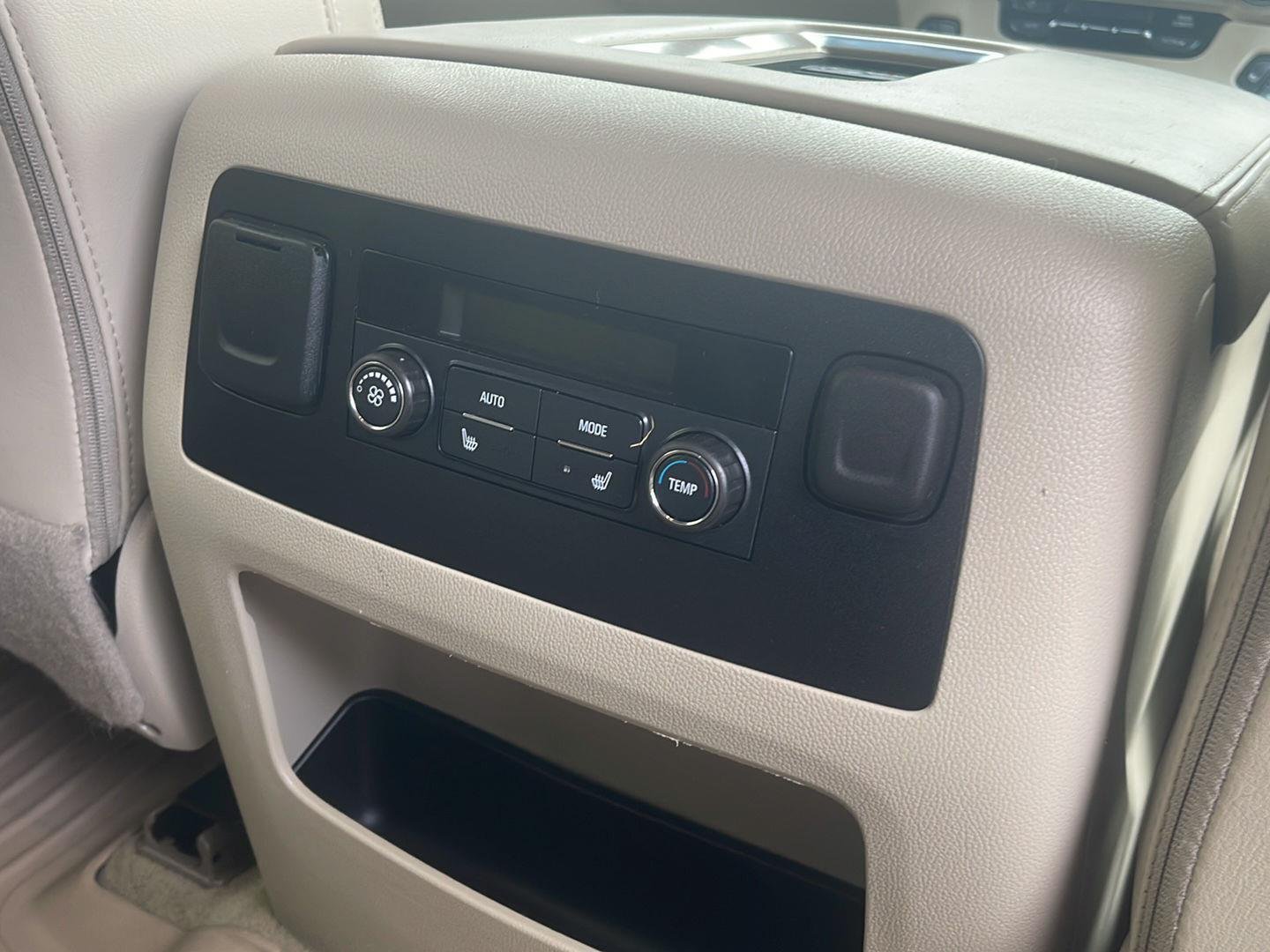2017 GMC Yukon Denali - Photo 15