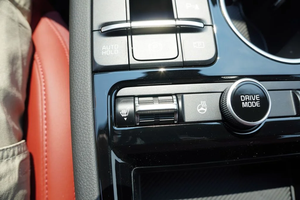 New 2026 Snow White Pearl Kia GT-Line AWD image 14