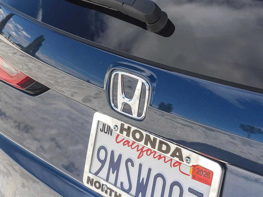 Certified Used 2024 Canyon River Blue Metallic Honda EX-L image 8