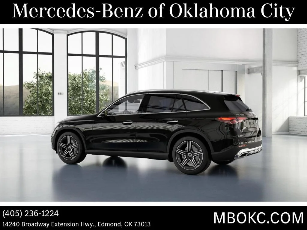 New 2027 Black Mercedes-Benz GLC 300 image 76