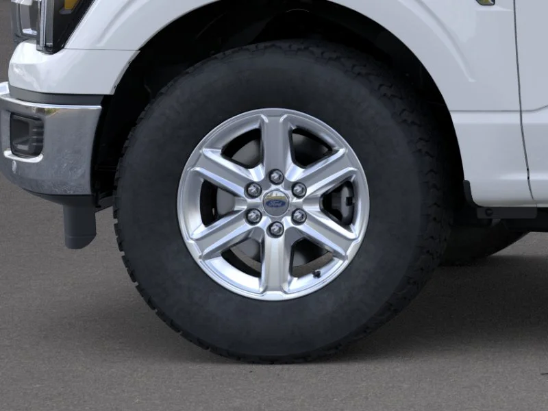 New 2026 Oxford White Ford Lariat® image 19
