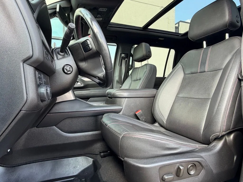 Used 2022 Black Chevrolet RST image 6