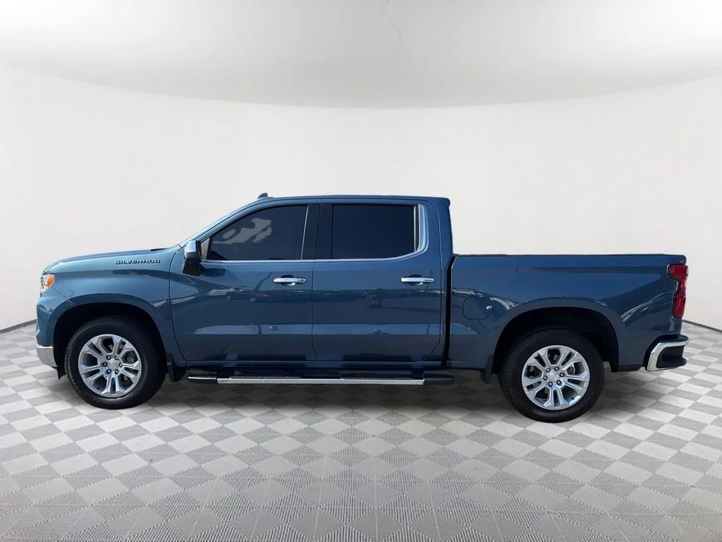 Used 2024 Blue Chevrolet LTZ image 8