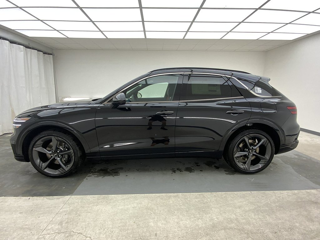 New 2026 Vik Black Metallic Genesis 2.5T SPORT PRESTIGE image 2
