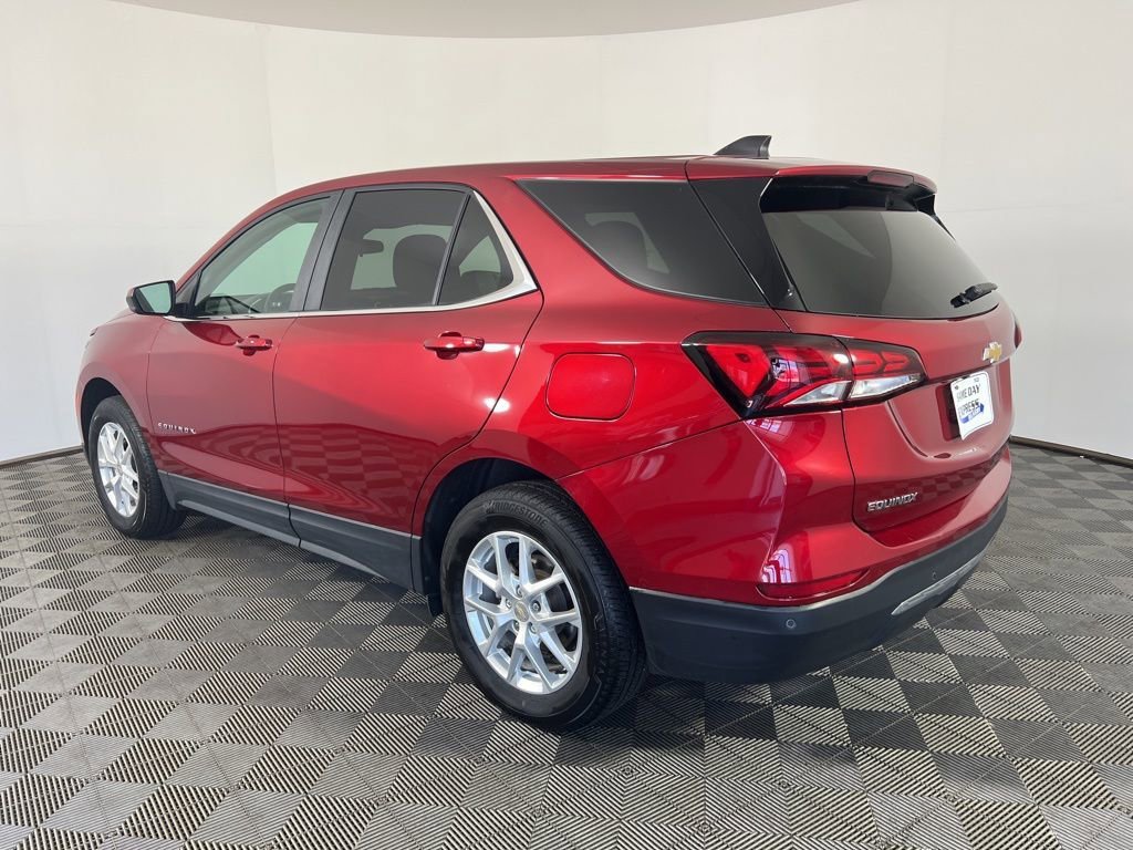 Used 2024 Radiant Red Tintcoat Chevrolet LT image 27