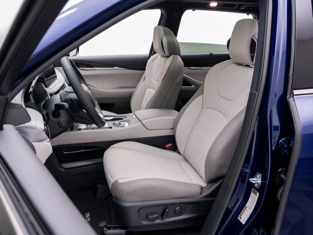 New 2027 GRAND BLUE INFINITI Autograph AWD image 15