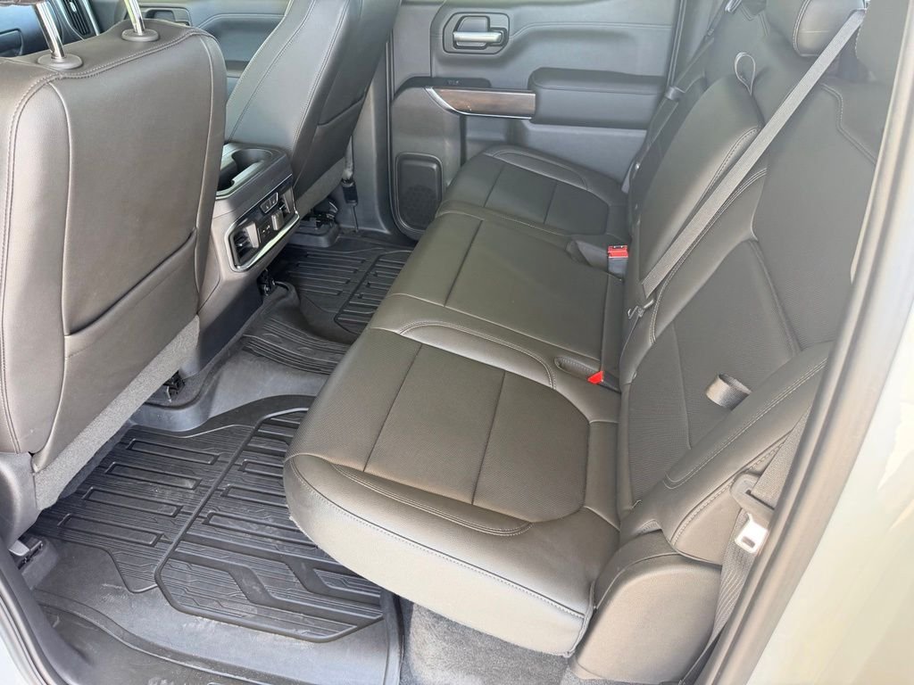 Used 2019 White GMC SLT image 30