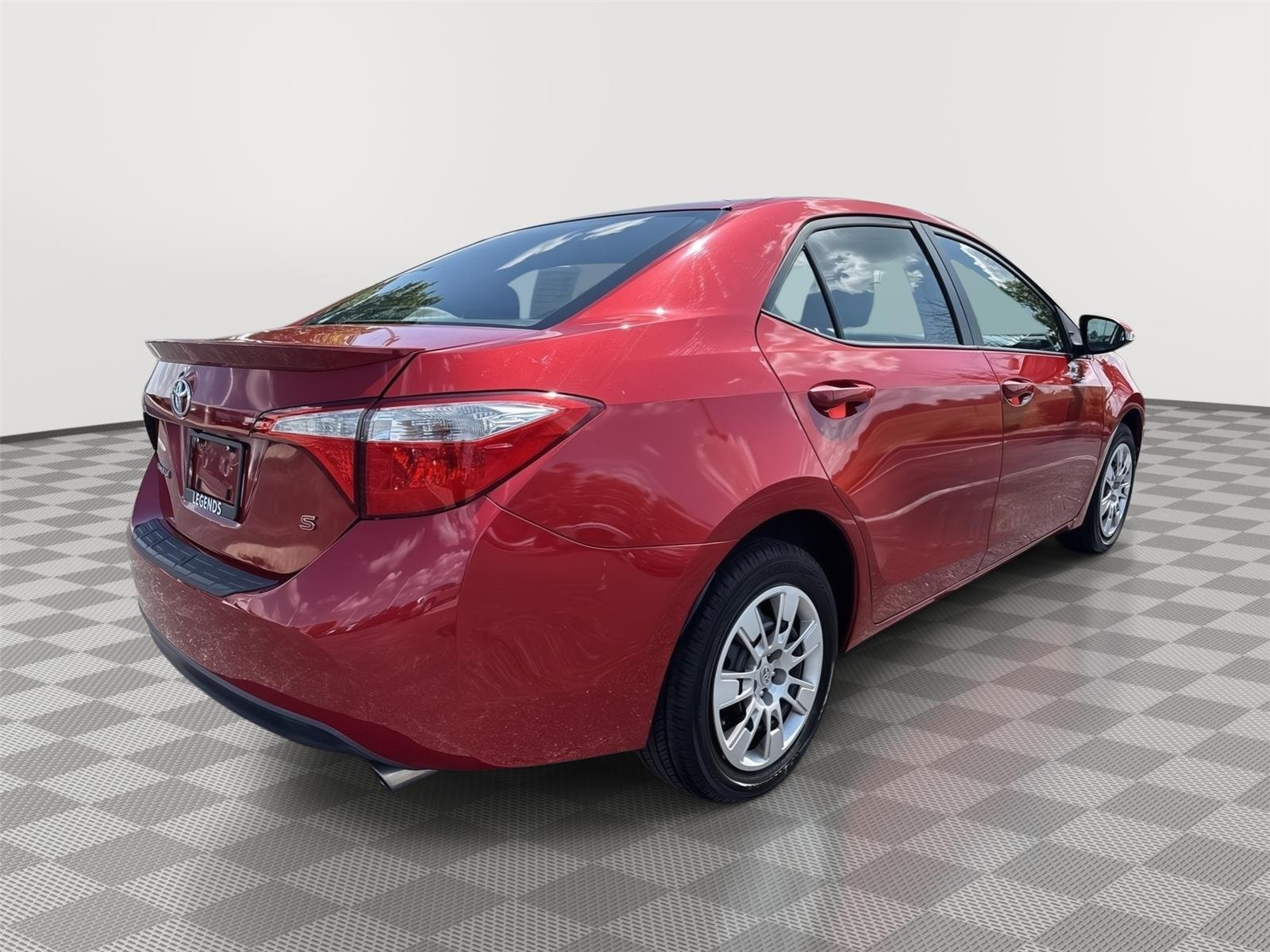 Used 2014 Barcelona Red Metallic Toyota S image 14
