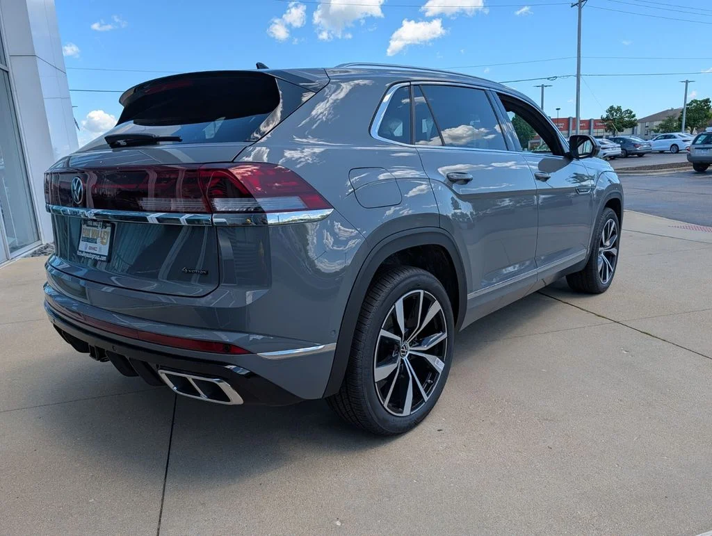 New 2026 Gray Volkswagen 2.0T SEL Premium R-Line image 5