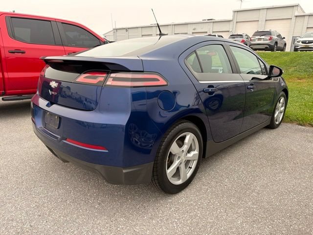 Used 2013 BLUE TOPAZ METALLIC Chevrolet  image 6